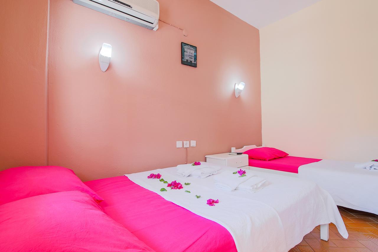 Saray Pansiyon Kaş Exteriör bild