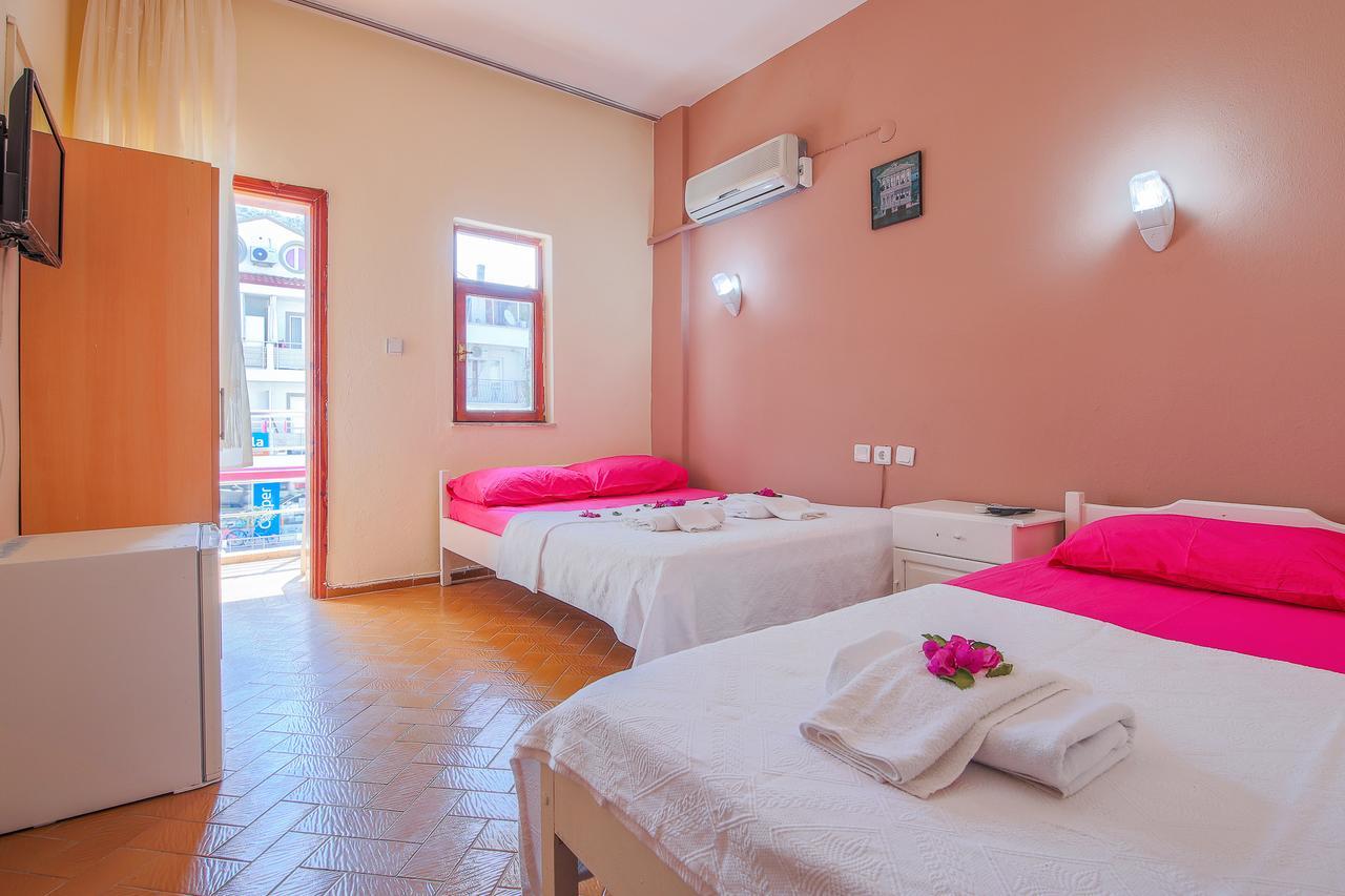 Saray Pansiyon Kaş Exteriör bild